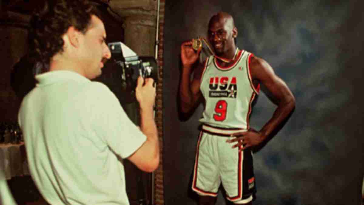 ANdrew Bernstein NBA Photographer WIth Michael Jordan